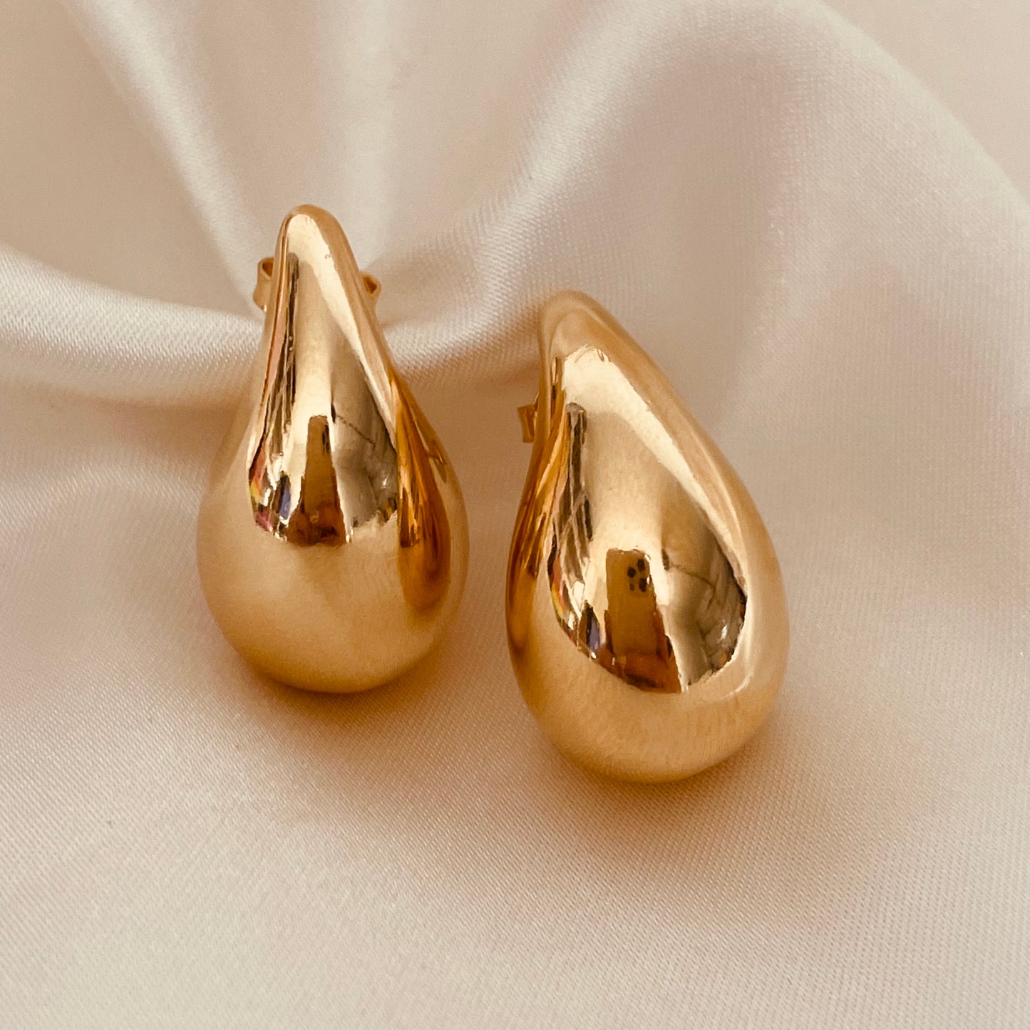 Teardrop Hoop Earrings, Teardrop Earrings for Women Dangle, 18k Gold Filled Waterdrop Gold Earrings Tear Drop Earrings Fashion Jewelry Gift