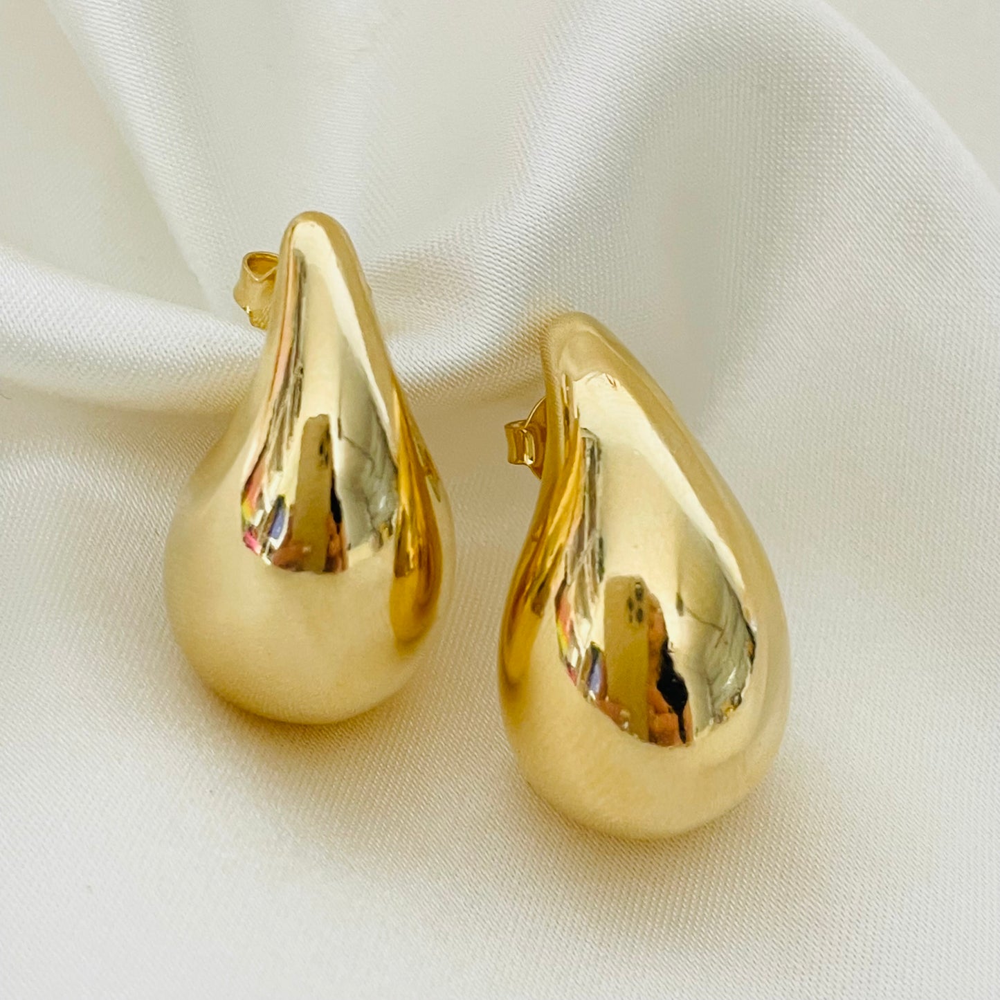Teardrop Hoop Earrings, Teardrop Earrings for Women Dangle, 18k Gold Filled Waterdrop Gold Earrings Tear Drop Earrings Fashion Jewelry Gift