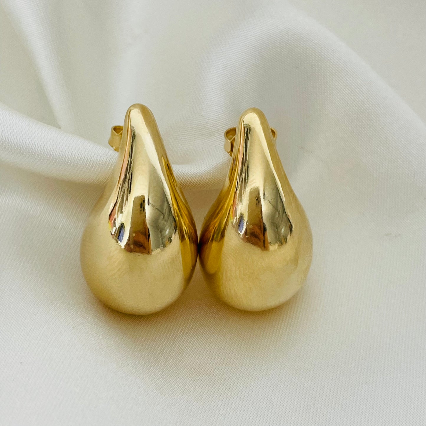 Teardrop Hoop Earrings, Teardrop Earrings for Women Dangle, 18k Gold Filled Waterdrop Gold Earrings Tear Drop Earrings Fashion Jewelry Gift
