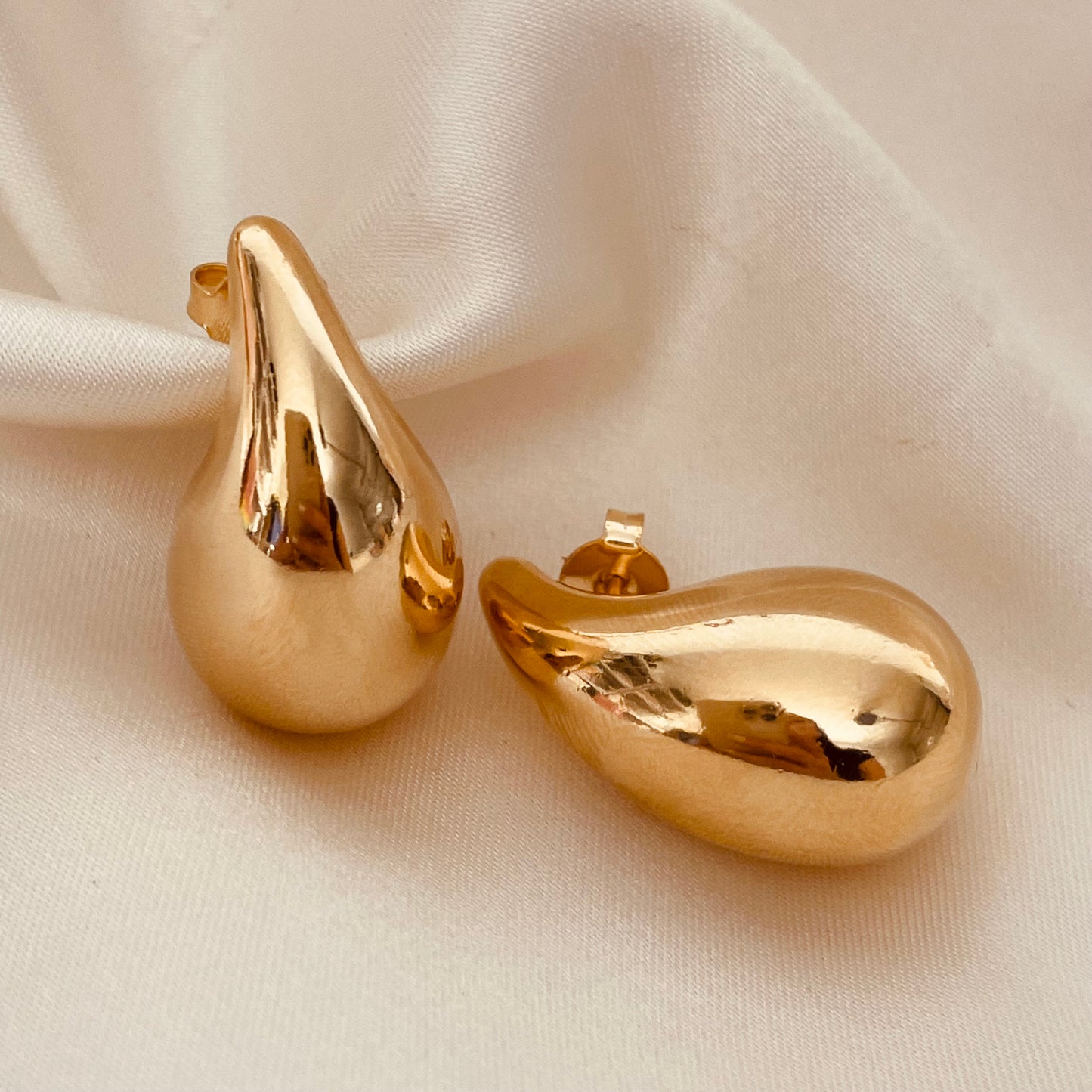 Teardrop Hoop Earrings, Teardrop Earrings for Women Dangle, 18k Gold Filled Waterdrop Gold Earrings Tear Drop Earrings Fashion Jewelry Gift